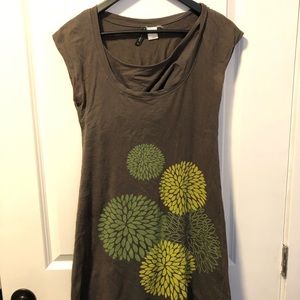 Size XS maternity dress. Fits more like a S/M